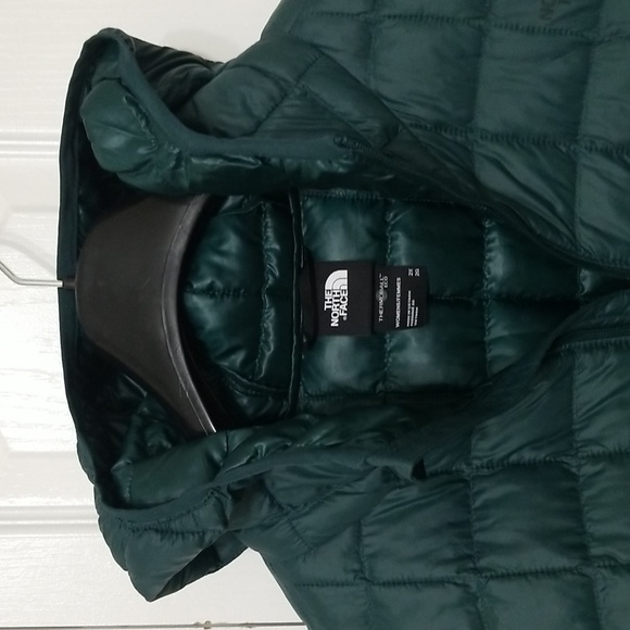 Women’s Thermoball Eco Hoodie 2.0 - Picture 3 of 5